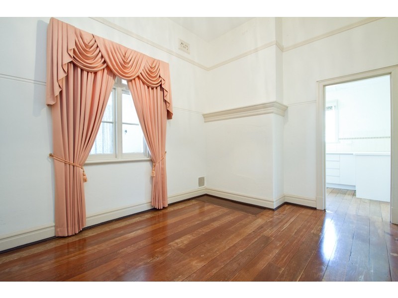 11 Webb Street, Cottesloe WA 6011