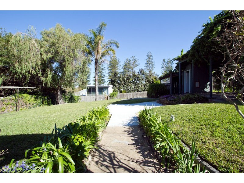 11 Webb Street, Cottesloe WA 6011