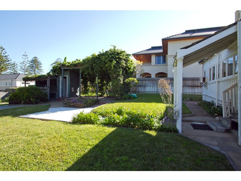 11 Webb Street, Cottesloe WA 6011