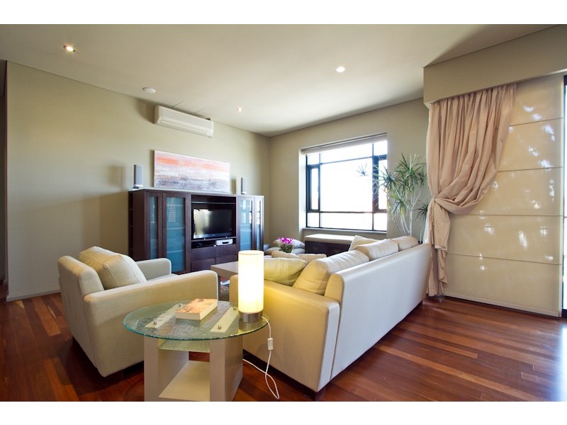 15/74 Cantonment Street, Fremantle WA 6160