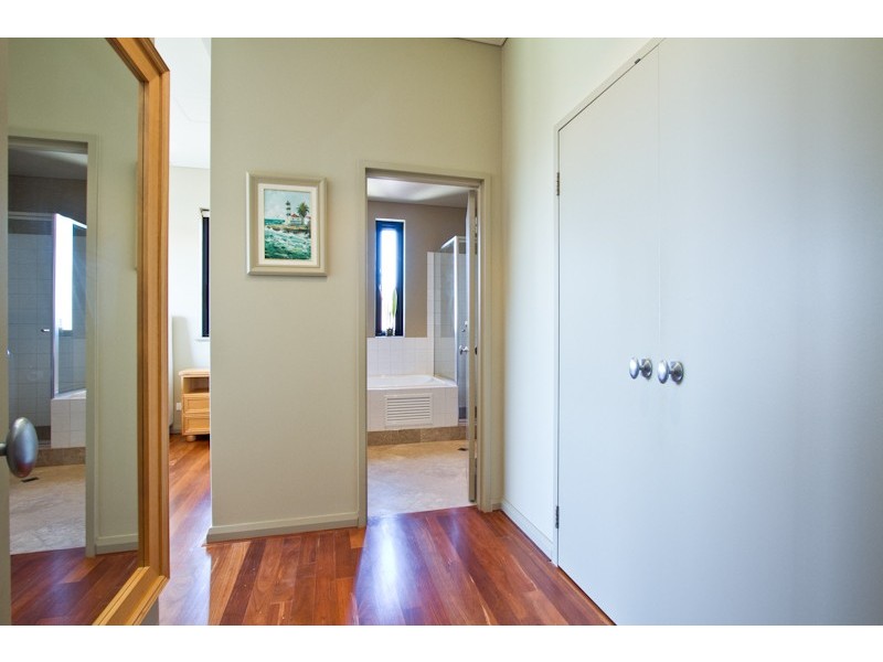 15/74 Cantonment Street, Fremantle WA 6160