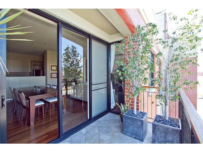 15/74 Cantonment Street, Fremantle WA 6160