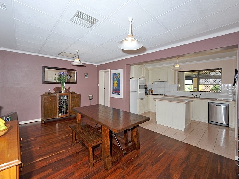 25 Pass Crescent, Beaconsfield WA 6162