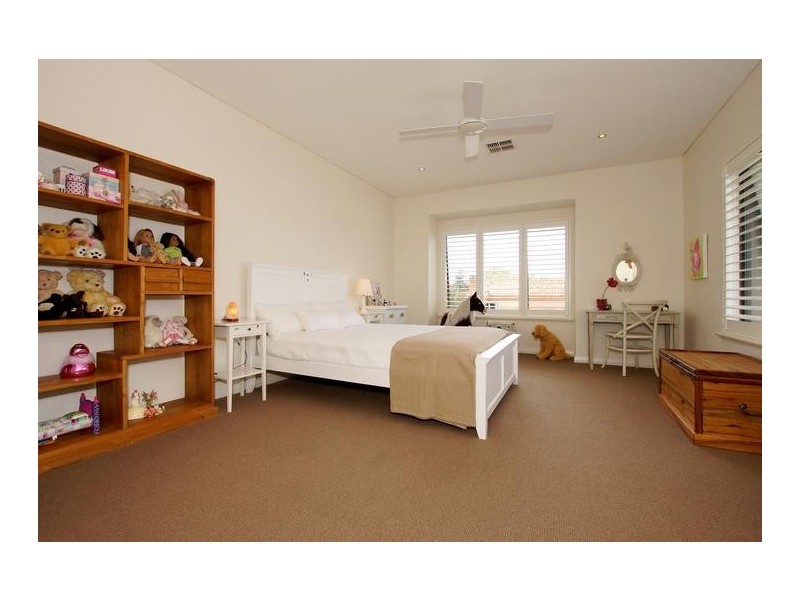 256 Marmion Street, Cottesloe WA 6011