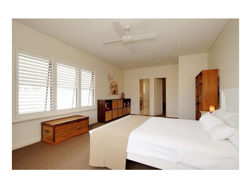 256 Marmion Street, Cottesloe WA 6011