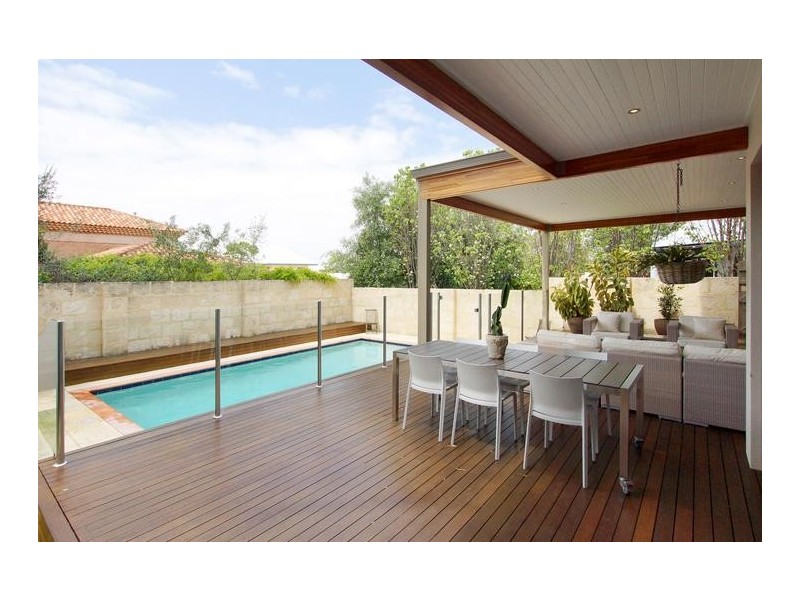 256 Marmion Street, Cottesloe WA 6011