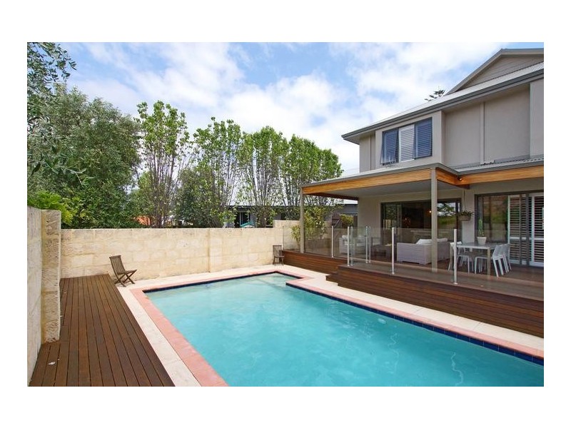 256 Marmion Street, Cottesloe WA 6011