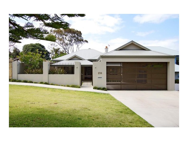 256 Marmion Street, Cottesloe WA 6011