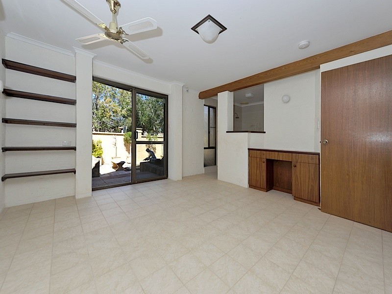 15 Lochee Street, Mosman Park WA 6012
