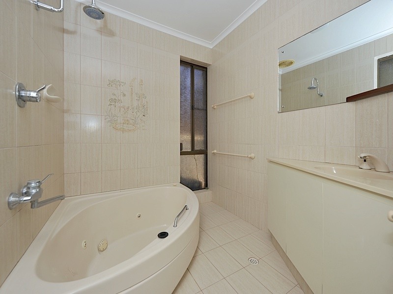 15 Lochee Street, Mosman Park WA 6012