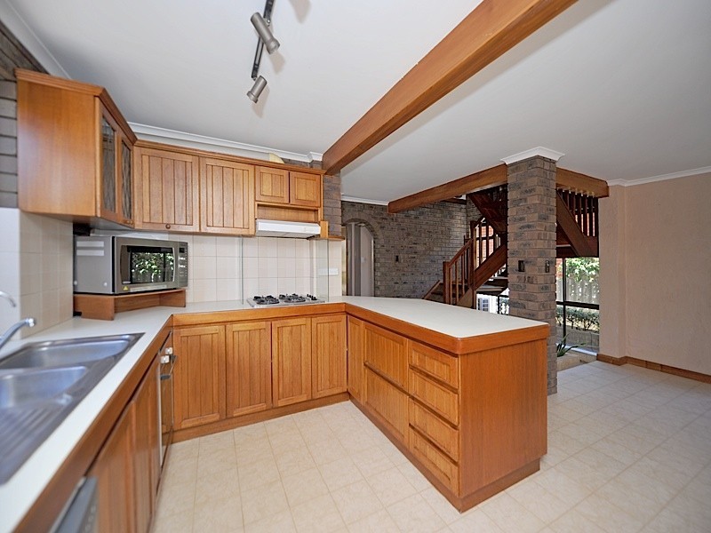 15 Lochee Street, Mosman Park WA 6012