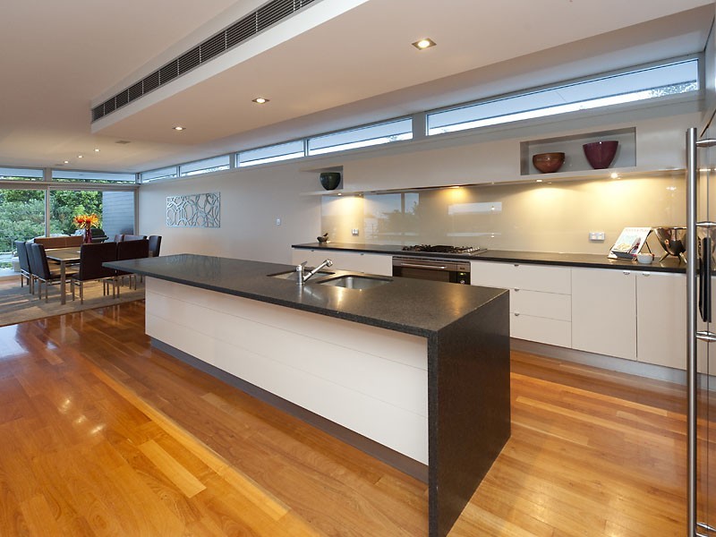 32 Deane Street, Cottesloe WA 6011