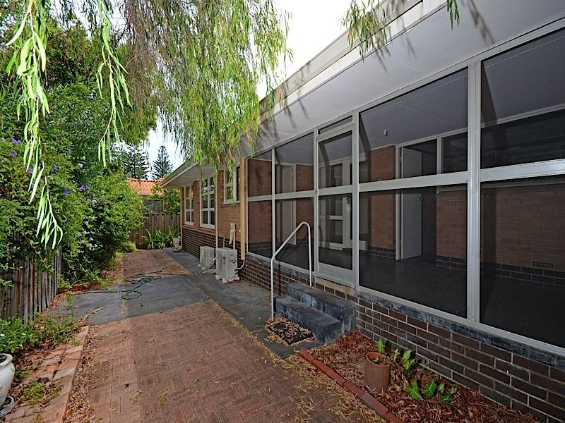 9 Andrews Place, Cottesloe WA 6011