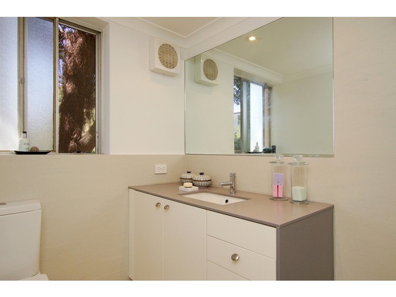 1/14 Rosendo Street, Cottesloe WA 6011