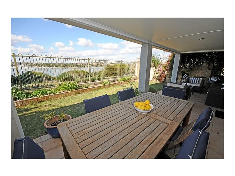 13 Binns Court, North Fremantle WA 6159