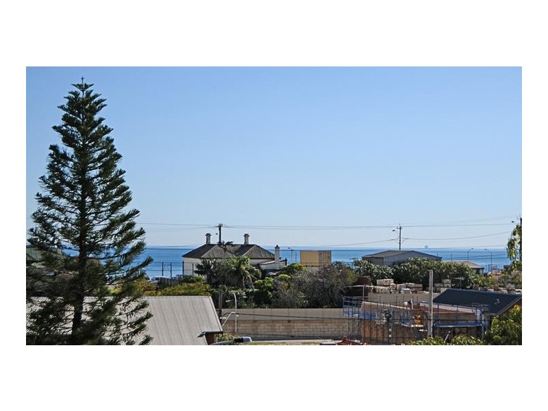 13 Binns Court, North Fremantle WA 6159