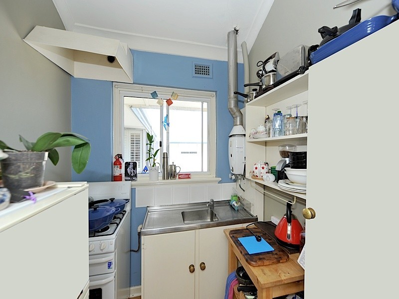 16/15 Eric Street, Cottesloe WA 6011