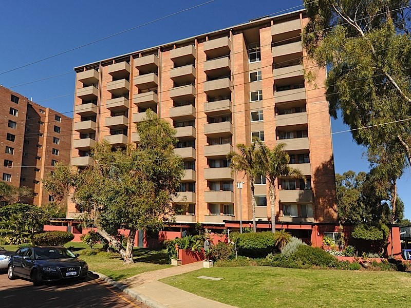 8/4 Dover Court, Mosman Park WA 6012