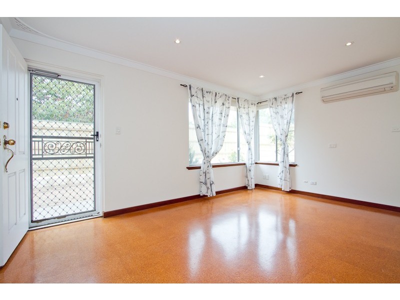 21B Wellington street, Mosman Park WA 6012