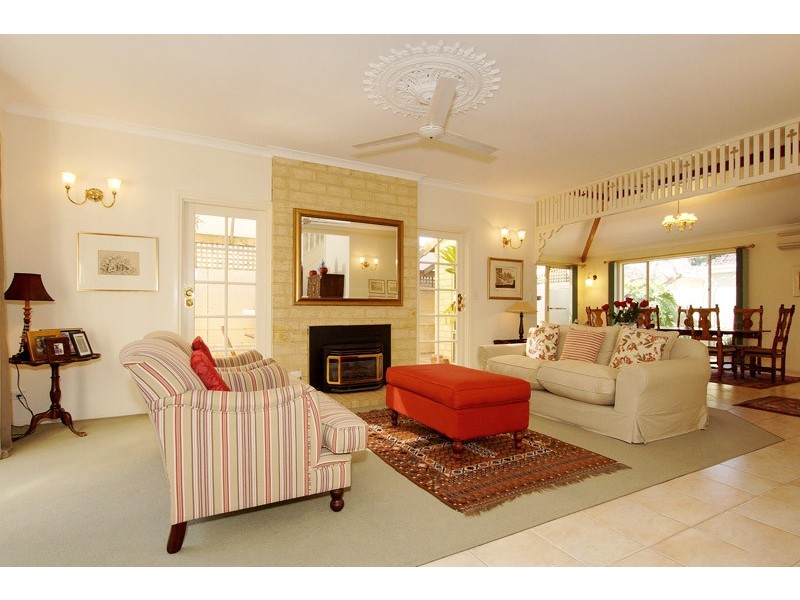 191A Curtin Ave, Cottesloe WA 6011