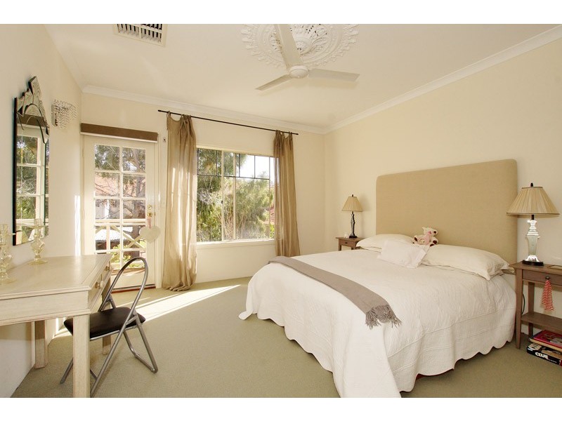 191A Curtin Ave, Cottesloe WA 6011