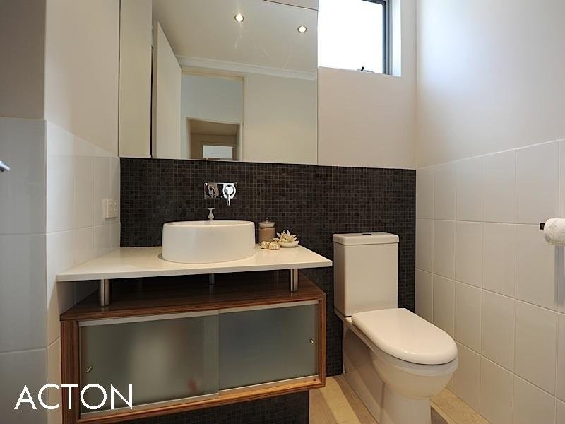 28 Gibney Street, Cottesloe WA 6011