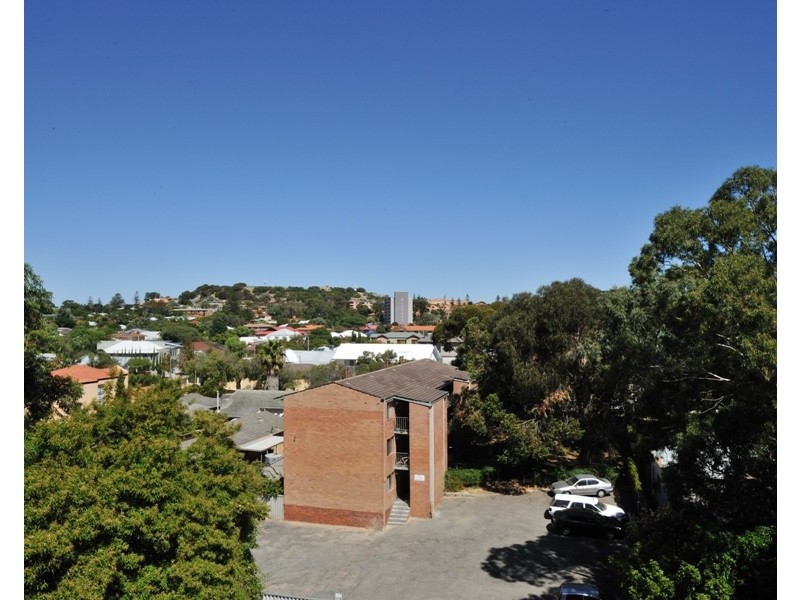 71/4 Dover Court, Mosman Park WA 6012