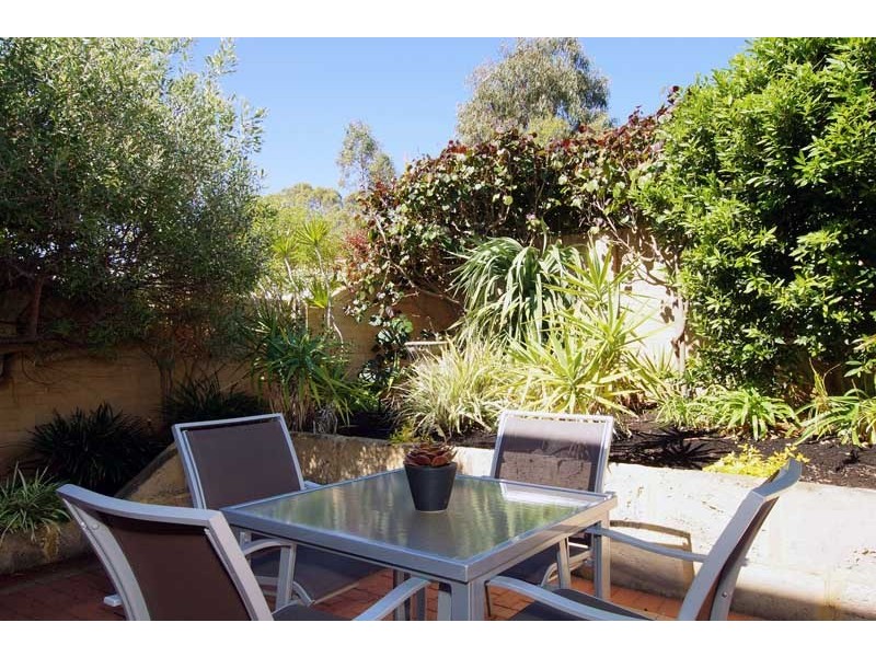 12/504 Stirling Highway, Peppermint Grove WA 6011