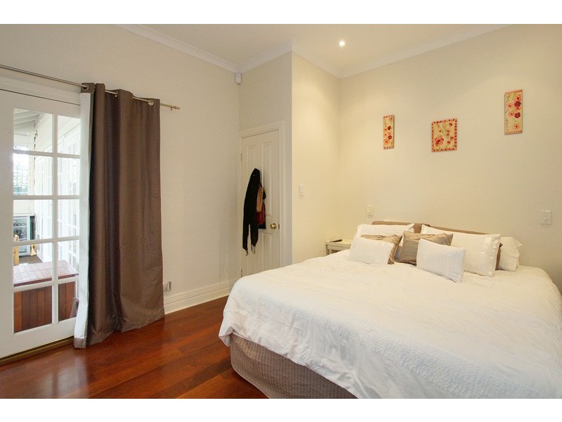 54 Victoria Street, Mosman Park WA 6012