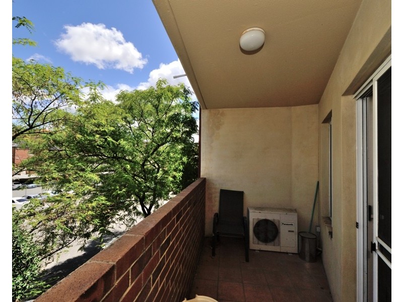 10/102 Goderich Street, East Perth WA 6004