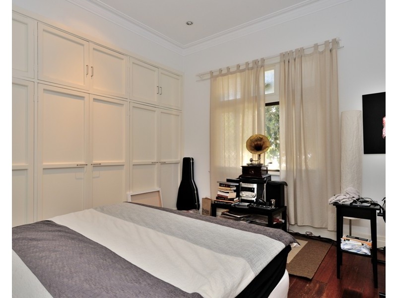 102 Gloster Street, Subiaco WA 6008