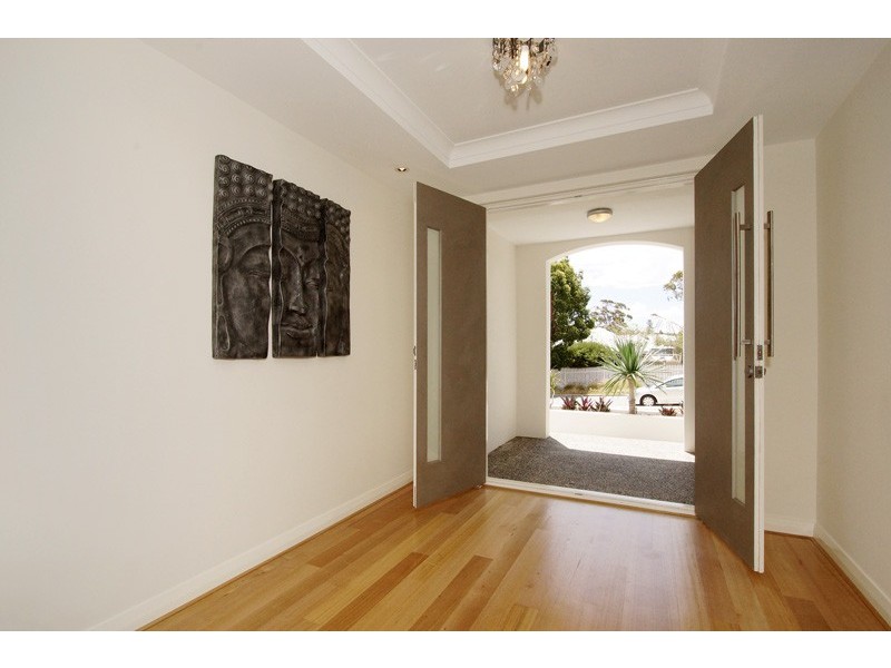 146 Wellington Street, Mosman Park WA 6012