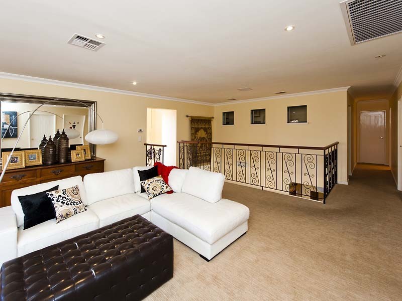 71 Vincent Street, Nedlands WA 6009