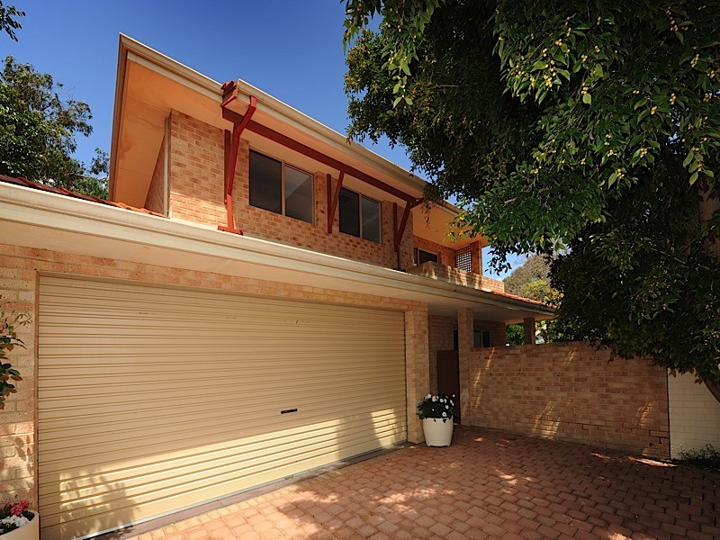 12A Salisbury, Cottesloe WA 6011