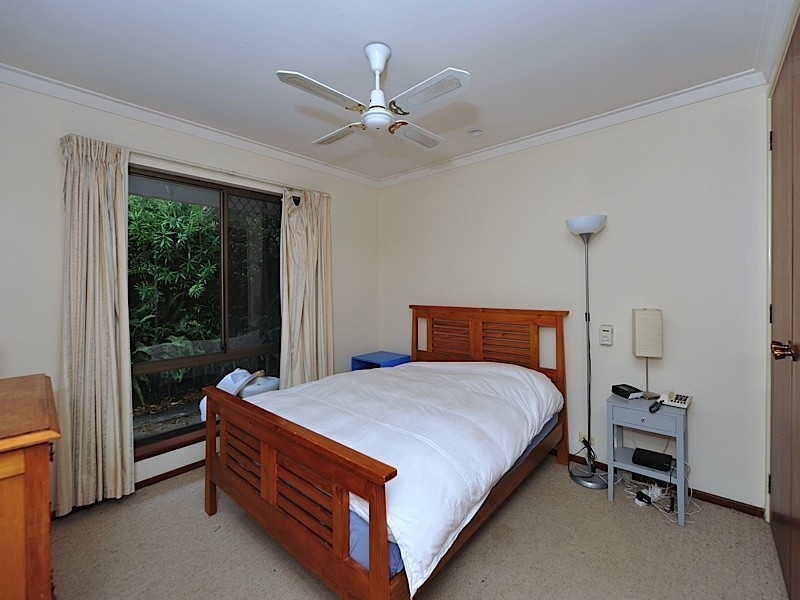 4/93-95 Waddell Road, Bicton WA 6157