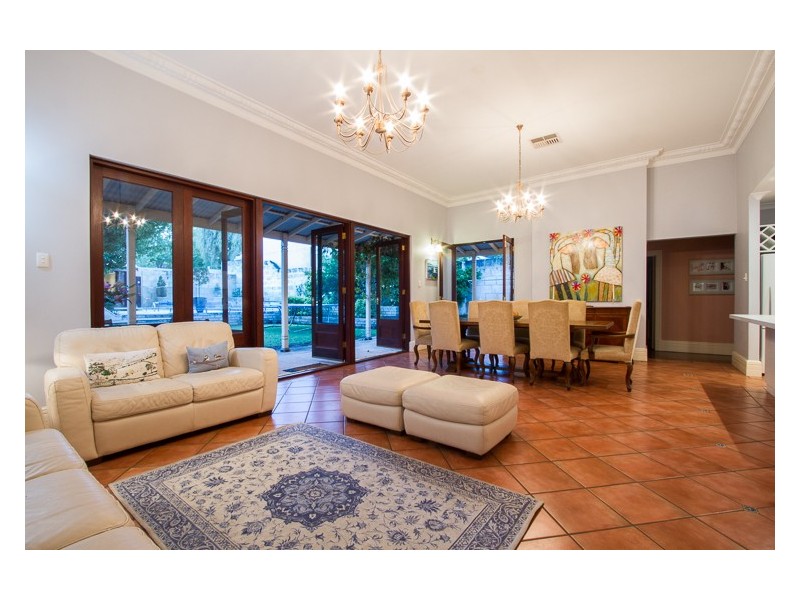 25 Mary Street, Claremont WA 6010