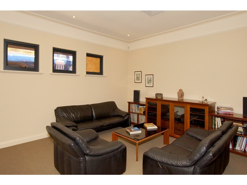 27 Vlamingh Parade, Mosman Park WA 6012