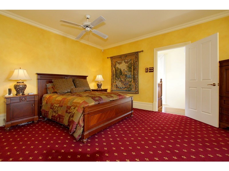 7 Freshwater Parade, Claremont WA 6010