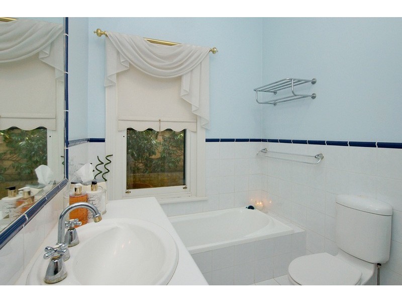 7 Freshwater Parade, Claremont WA 6010