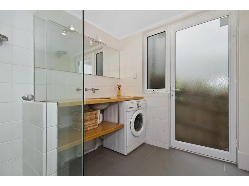 16 Hooley Street, Swanbourne WA 6010