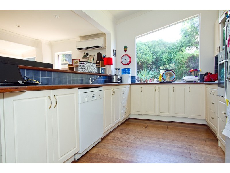 101 Curtin Ave, Cottesloe WA 6011