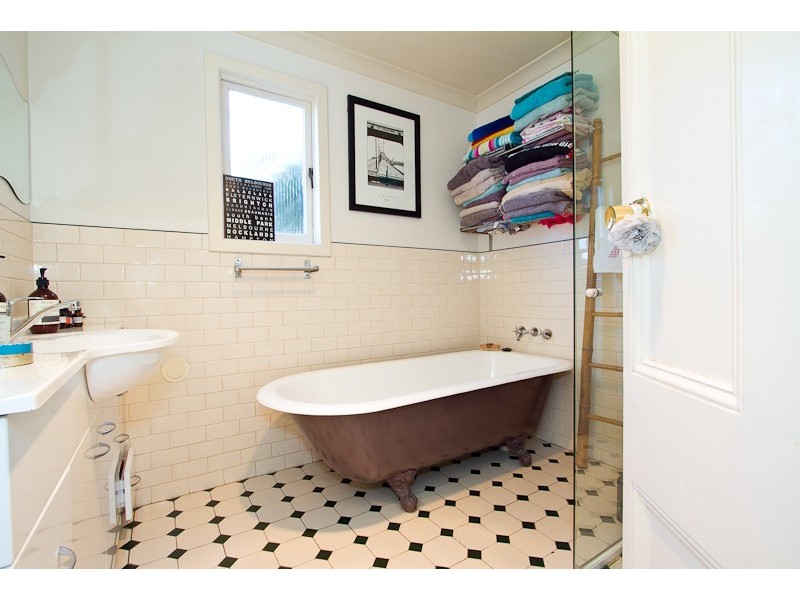 101 Curtin Ave, Cottesloe WA 6011