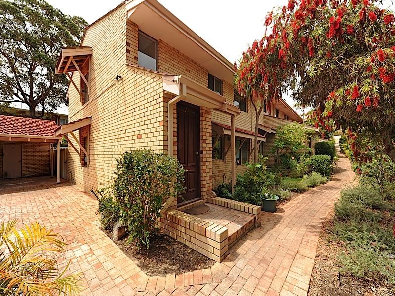 6/12 McNamara Way, Cottesloe WA 6011