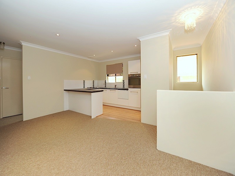 6/12 McNamara Way, Cottesloe WA 6011