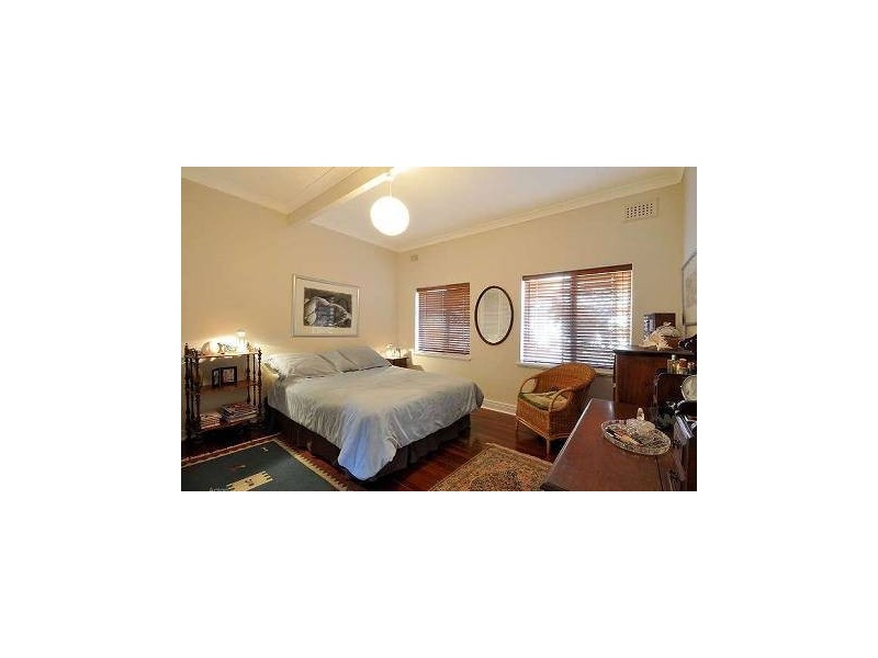 1/15 Eric Street, Cottesloe WA 6011