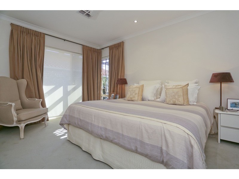 130 Glyde Street, Mosman Park WA 6012