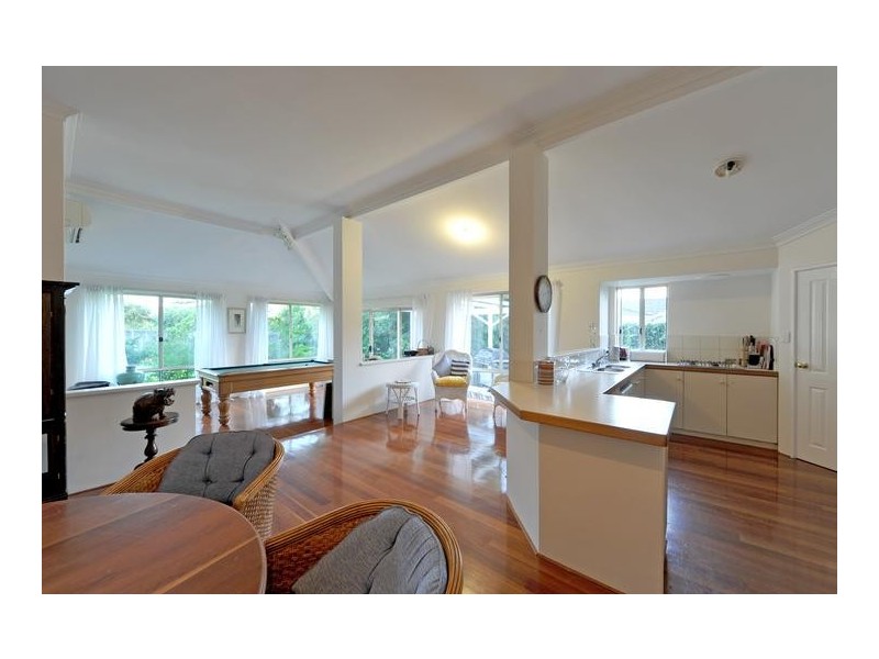 18 Vlamingh Parade, Mosman Park WA 6012