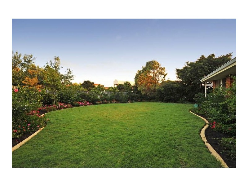 18 Vlamingh Parade, Mosman Park WA 6012