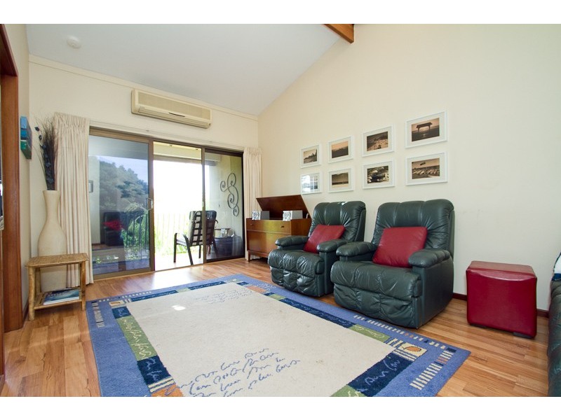 4/22 Salvado Street, Cottesloe WA 6011