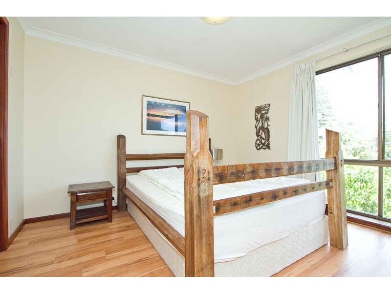 4/22 Salvado Street, Cottesloe WA 6011